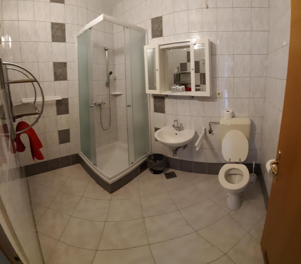 Apartmani Matusan Barbat na Rabu Esterno foto