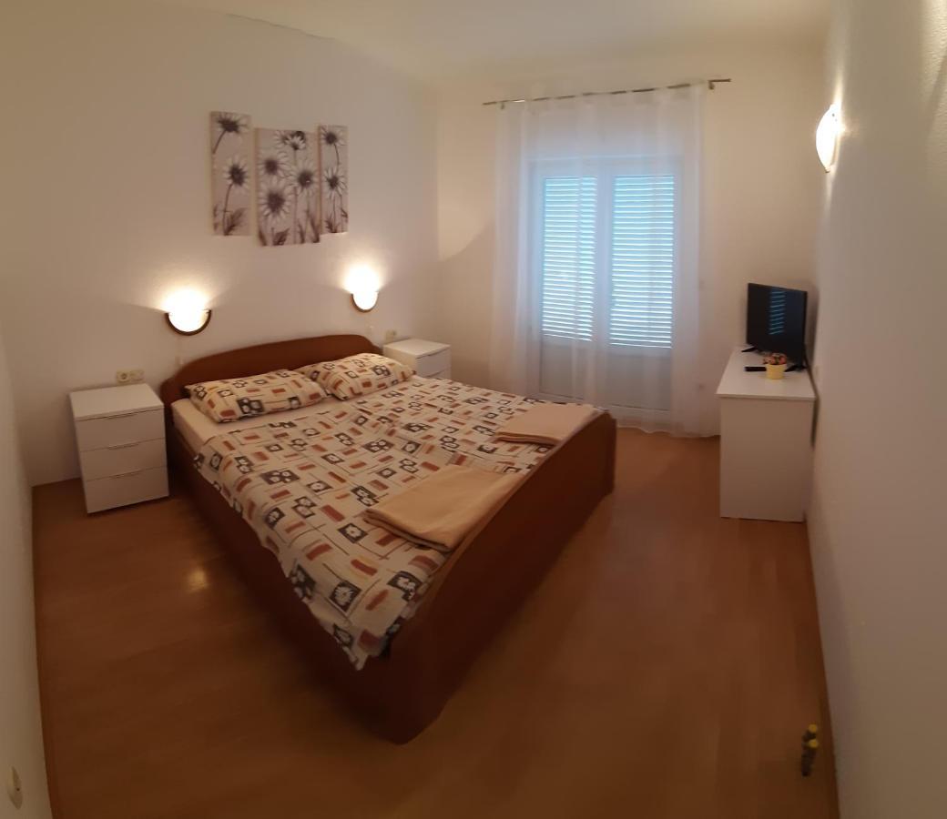 Apartmani Matusan Barbat na Rabu Esterno foto